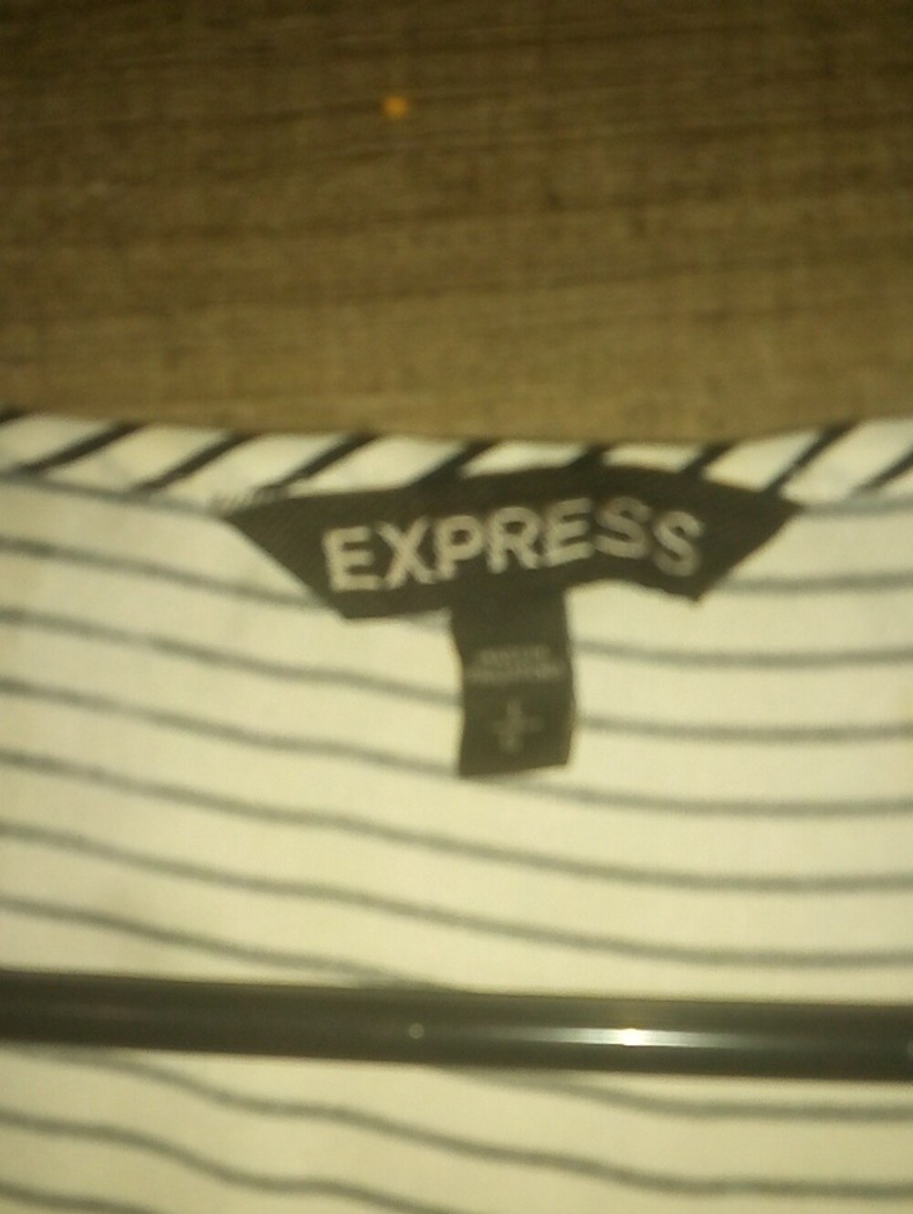 Express White V-Neck Short Sleeve Stripe Top - Picture 2 of 3